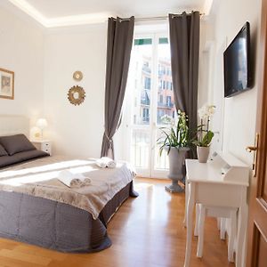 Kamer met een King Size Bed